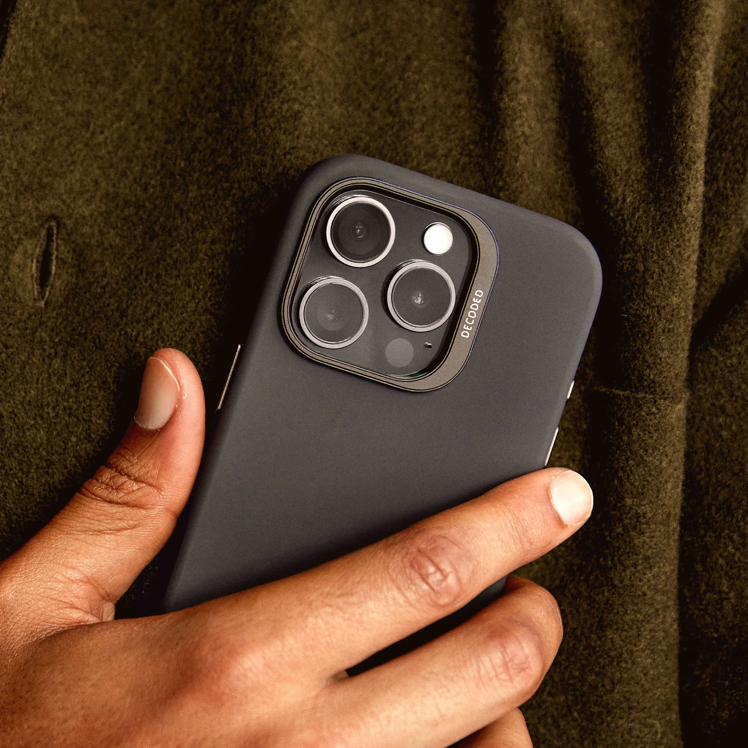 AntiMicrobial Silicone Case | Phantom Black | iPhone 15 Pro Max | D24IPO15PMBCS1PM - Image 5