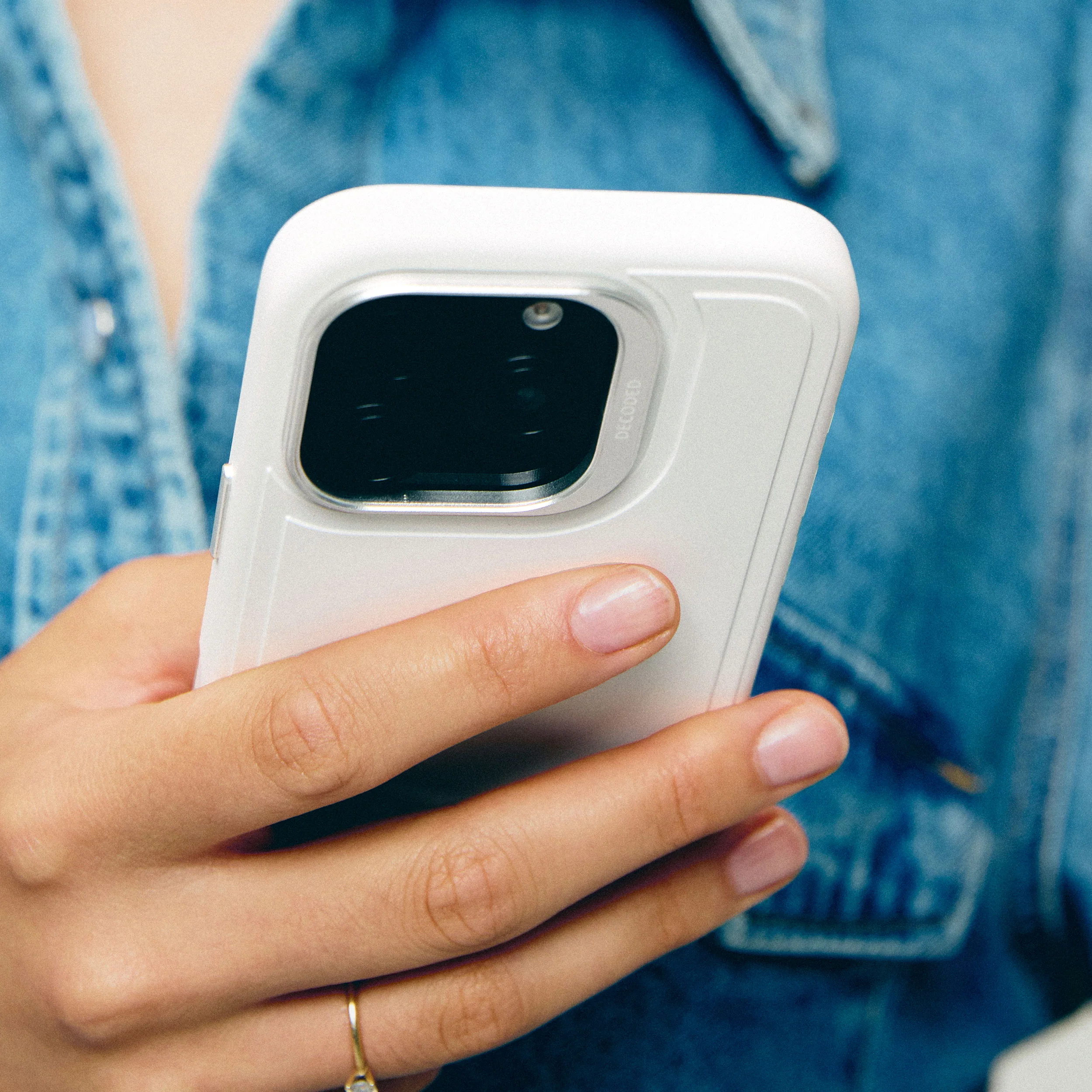 AntiMicrobial Silicone Stacks Case | Stone Grey | iPhone 16 Pro | D25IPO16PBCST9SY - Image 3