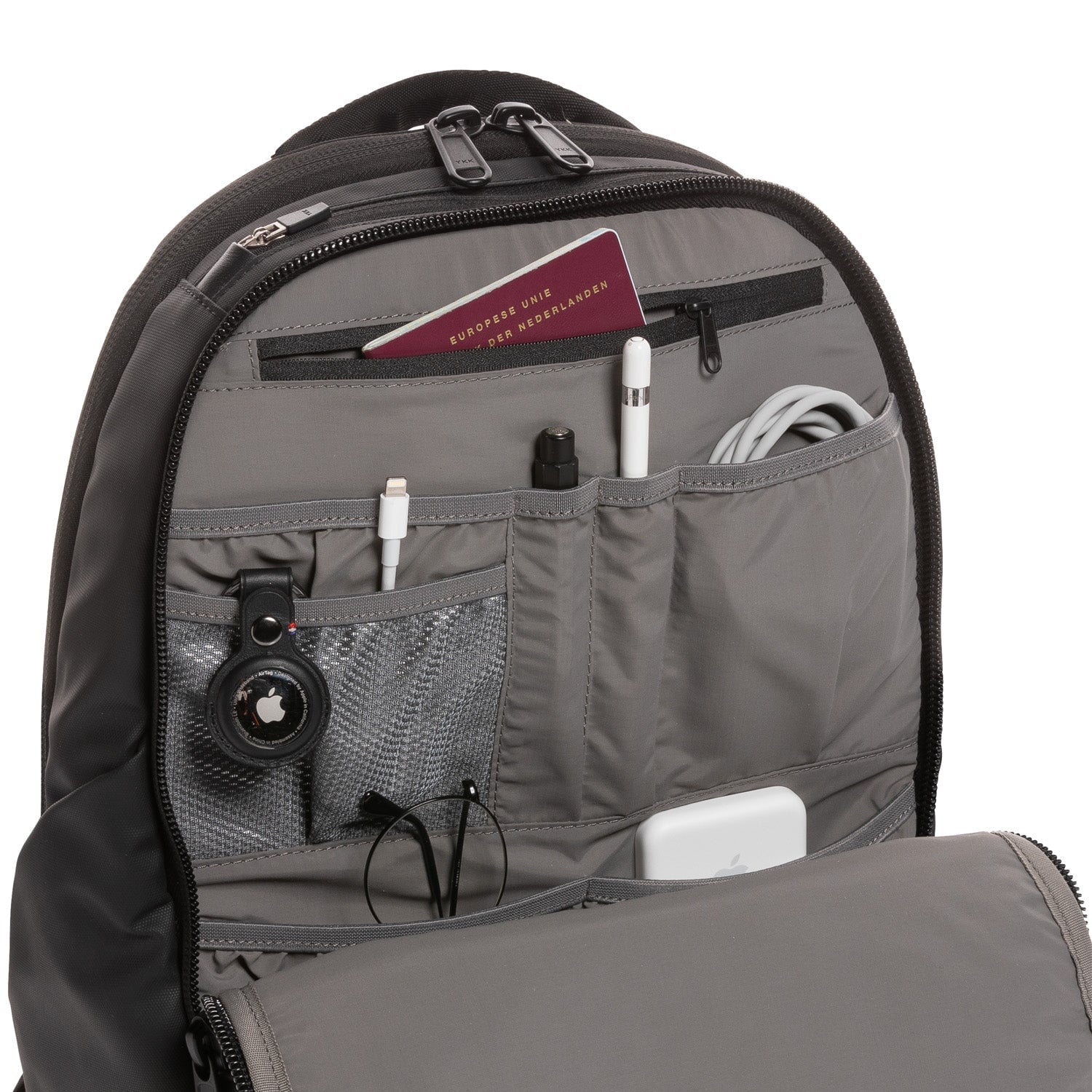 Leather Backpack | Black - Image 6