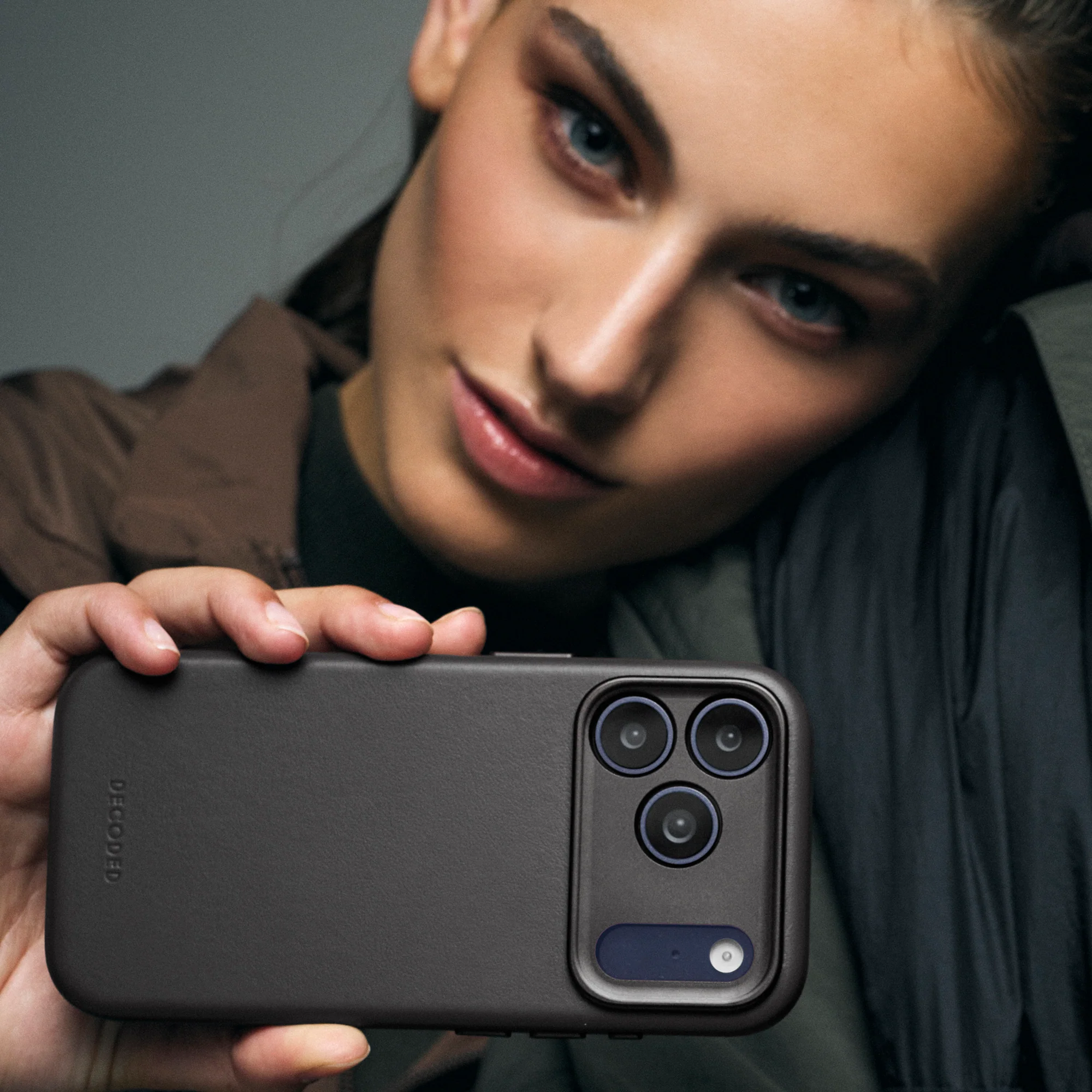 Leather Case | Black | iPhone 17 Pro | D26IPO17PBC1BK - Image 3