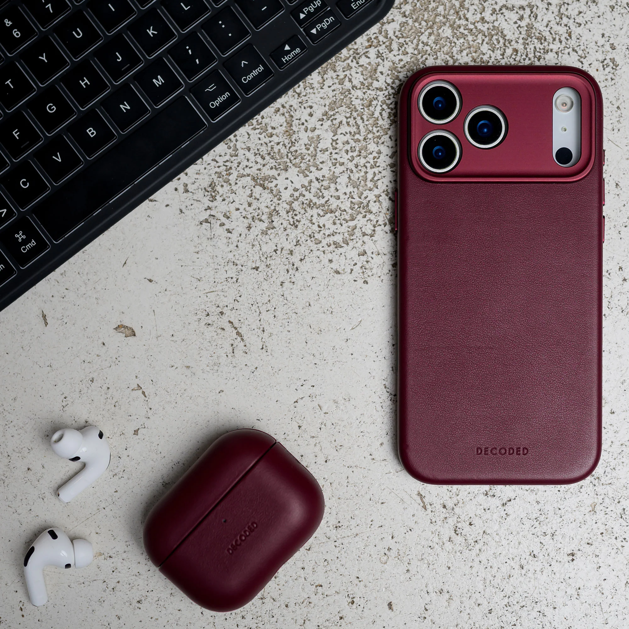 Leather Case | Burgundy | AirPods Pro 3 | D26APP3C2DY - Image 5