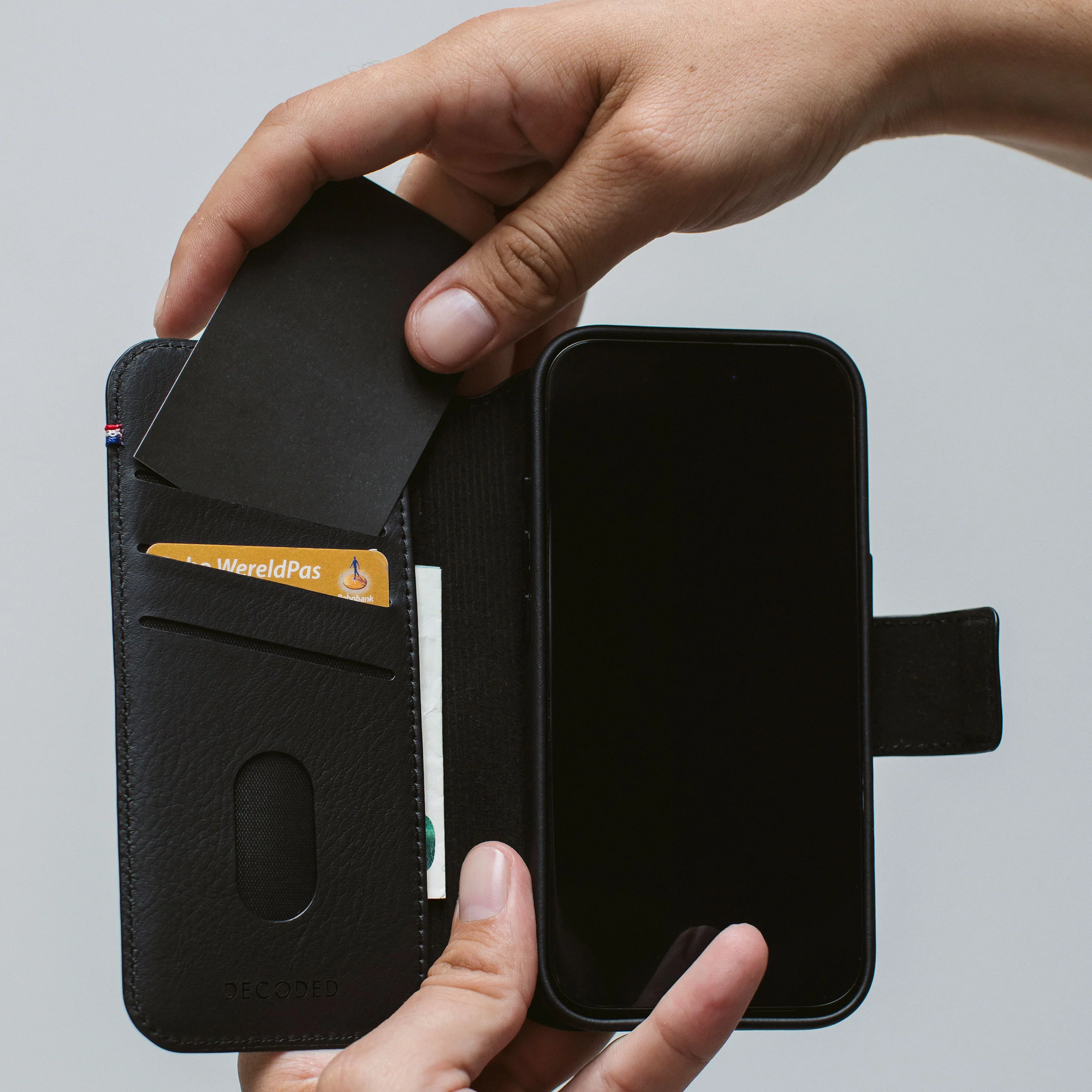 Leather Detachable Wallet Case | Black | iPhone 16 Pro Max | D25IPO16PMDW5BK - Image 3