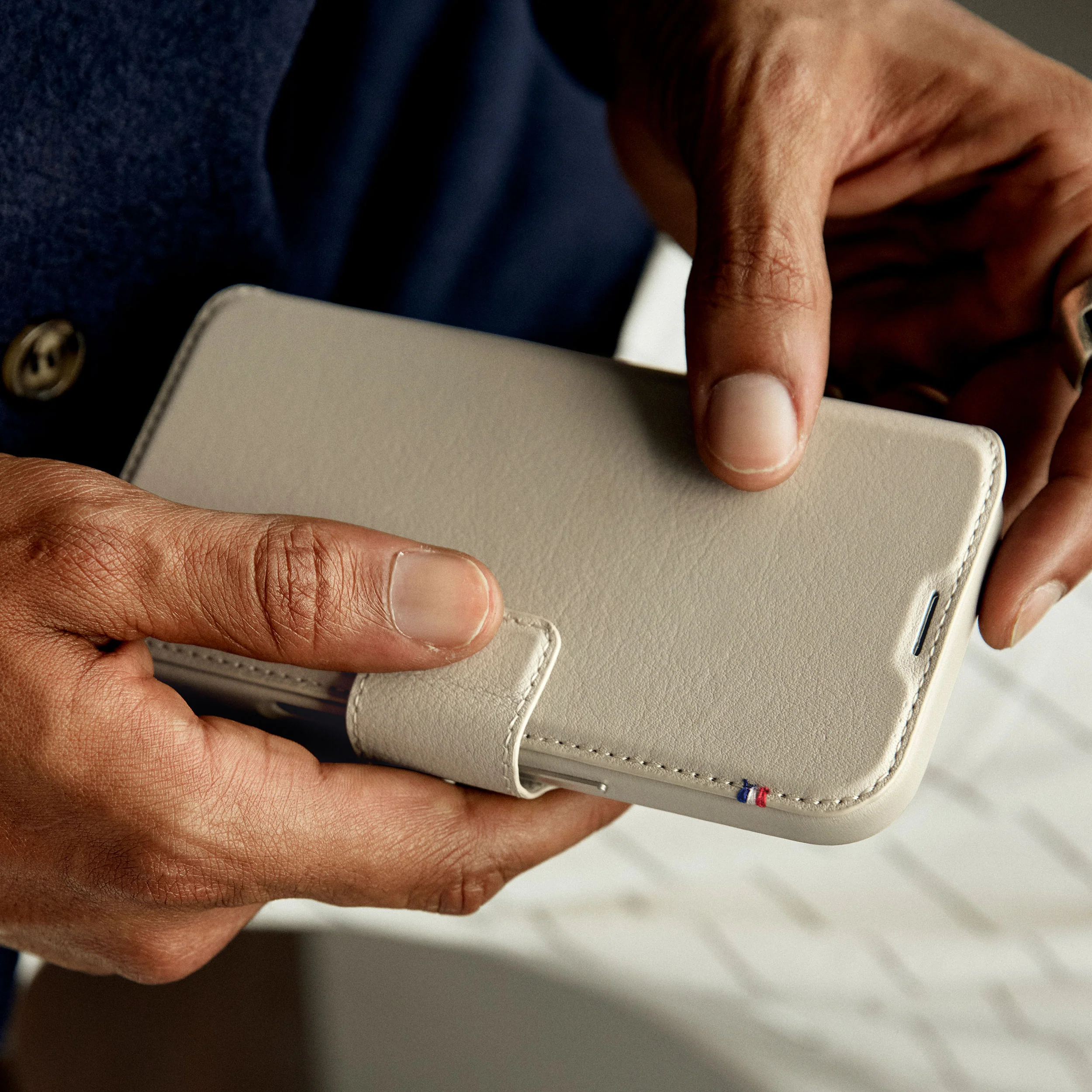 Leather Detachable Wallet Case | Clay Beige | iPhone 16 | D25IPO16DW5CY - Image 3