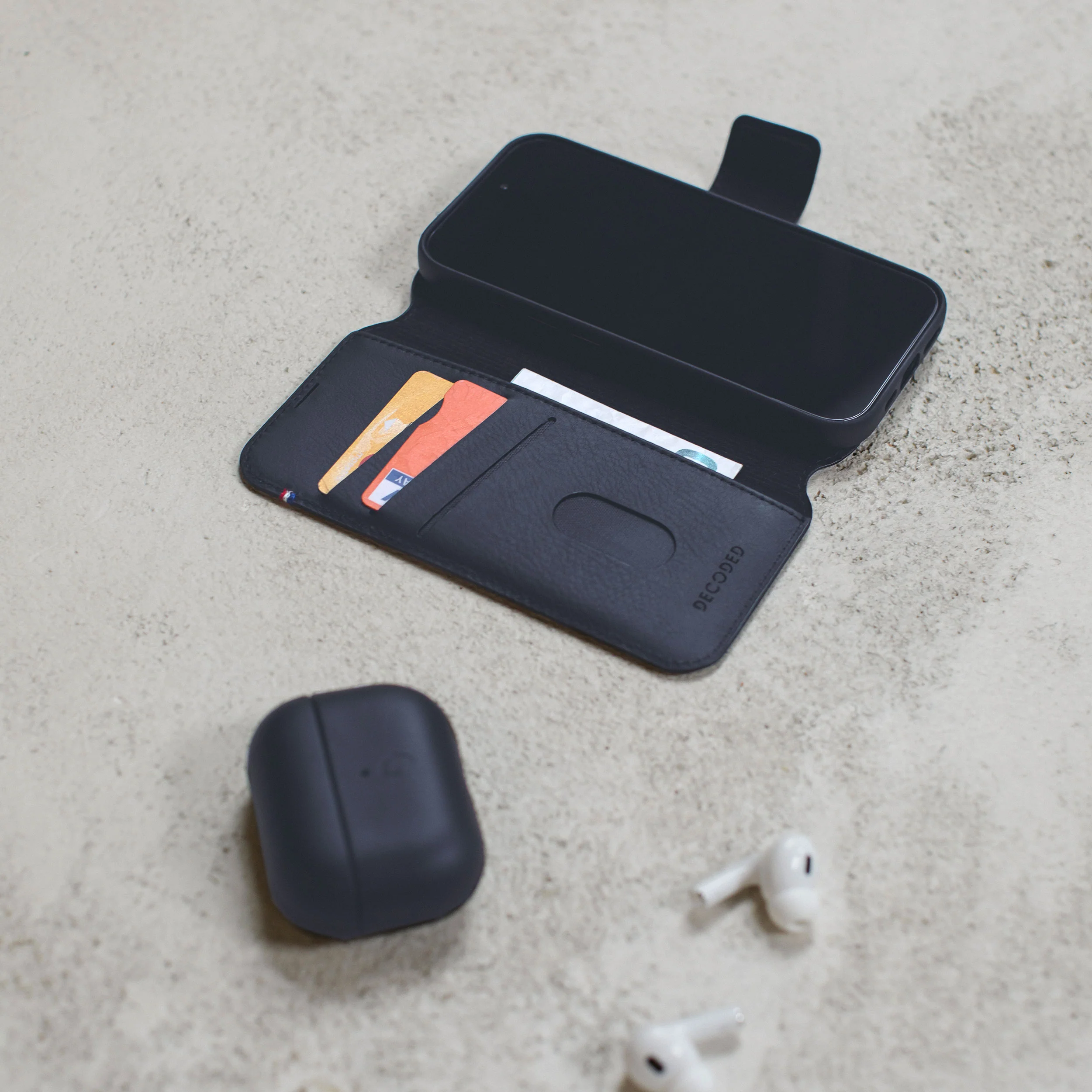 Leather Detachable Wallet Case | Navy Blue | iPhone 16 | D25IPO16DW5NY - Image 5