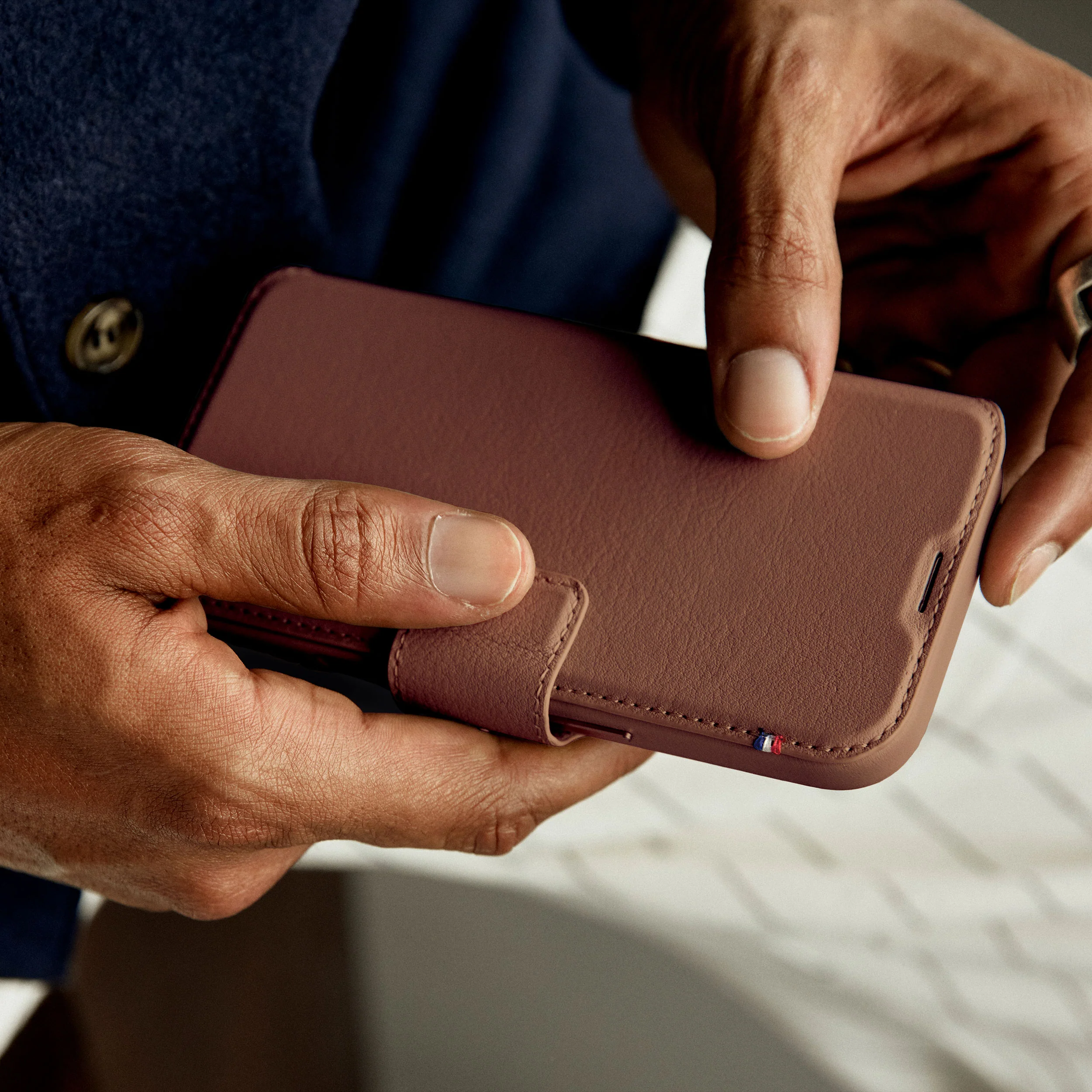 Leather Detachable Wallet Case | Tan Brown | iPhone 16 | D25IPO16DW5TN - Image 5